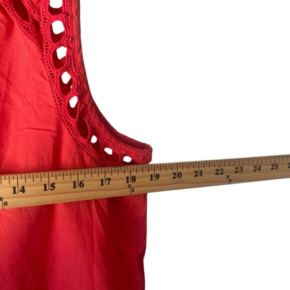 GAP Women's Medium Red Cotton Light Weight Scallop Sleevless Semi Sheer‎ Blouse - Picture 7 of 8